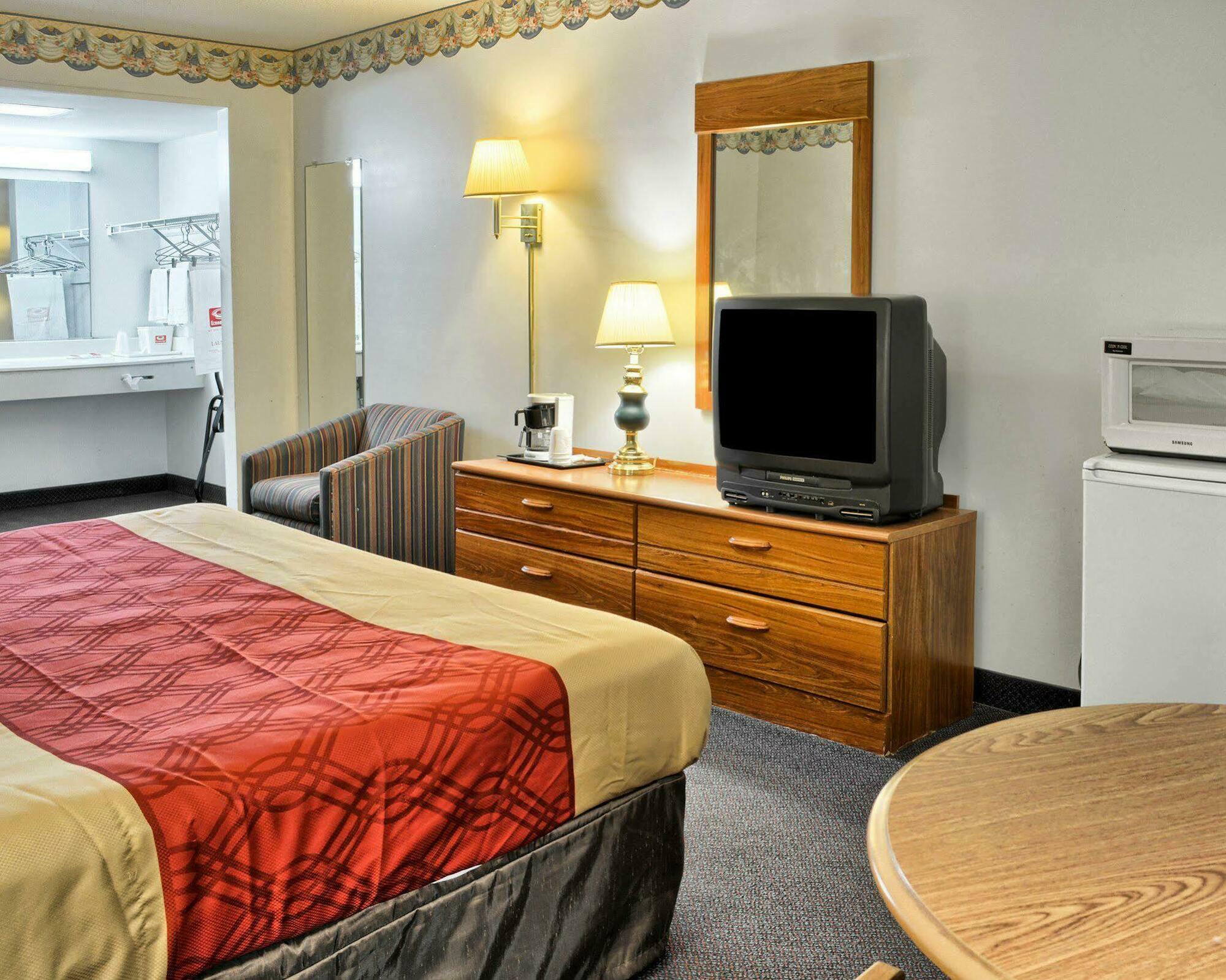 Econo Lodge Ruther Glen Luaran gambar