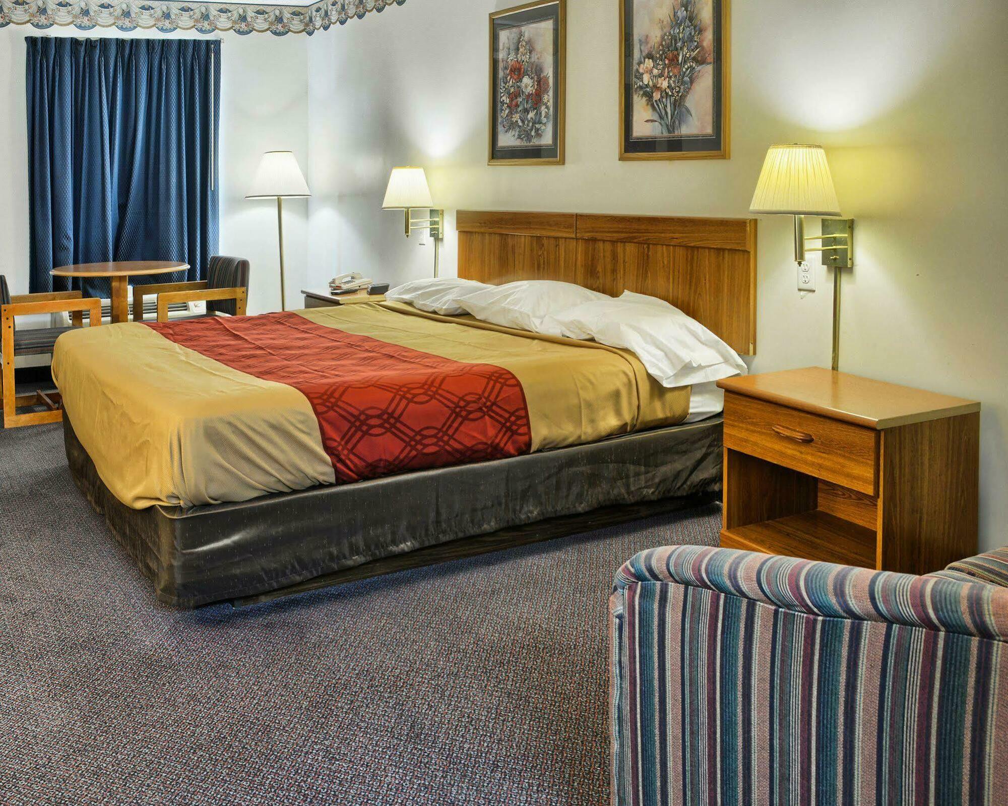 Econo Lodge Ruther Glen Luaran gambar